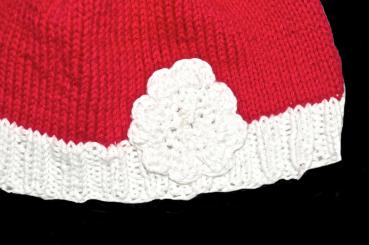 Hand knitted baby cap in red and white with a head circumference 40 cm 15,75 inch
